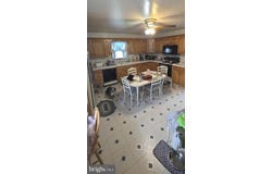 8 EDWARDS AVENUE, DELANCO, NJ 08075