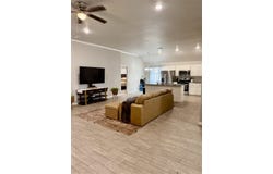 204 NW Elm, Cache, OK 73527