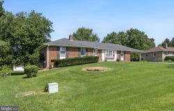 18508 QUEEN ELIZABETH DR, OLNEY, MD 20832