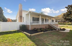 104 Vista Drive, Davidson, NC 28036