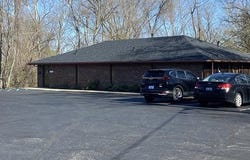 1121 Seaton Ave, Greenup, KY 41144