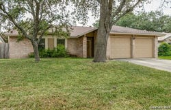 2846 Burning Rock, San Antonio, TX 78247