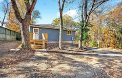 4975 E 46, Bloomington, IN 47401