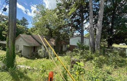 200 MONTGOMERY STREET, WARRIOR, AL 35180