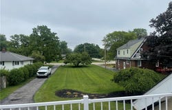 5242 W 220th Street, Fairview Park, OH 44126