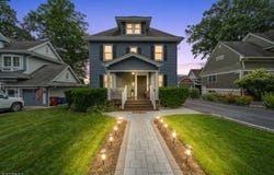 40 Colonial Ter, Nutley Twp., NJ 07110-1623