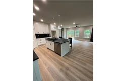 6 Duart  LN, Bella Vista, AR 72715