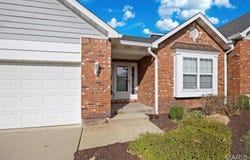 7421 Timberpoint Court, Fairview Heights, IL 62208