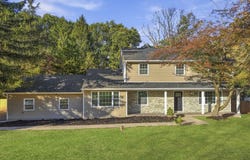 68 JOHNSON Drive, BELLE MEAD, NJ 08502