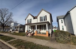 507 W 3rd Street, Uhrichsville, OH 44683