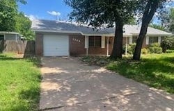1304 Sycamore Street, Breckenridge, TX 76424