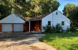 1944 NW Winter Street, Topeka, KS 66608