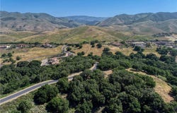 750 Avenida Alcola, Arroyo Grande, CA 93420