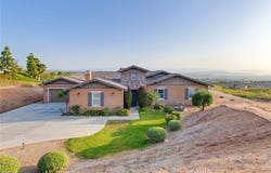 650 Crystal Mountain Circle, Riverside, CA 92506