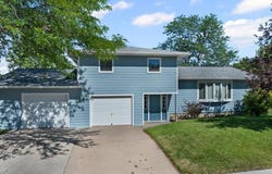1703 12th Avenue, Belle Fourche, SD 57717