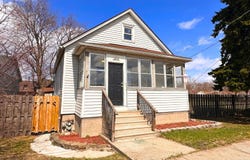2830 Bernice Road, Lansing, IL 60438