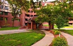 2880 Grand Avenue unit: 503, Des Moines, IA 50312