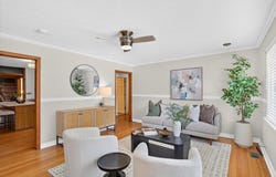 1345 E Walnut Street, Springfield, MO 65802