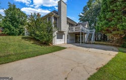 148 Sawgrass, Fayetteville, GA 30215