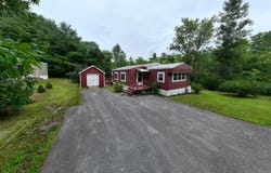 16 Raven Road, Augusta, ME 04330
