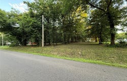 606 Campbell Street, Broken Bow, OK 74728