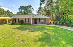 5811 Gazebo St, Milton, FL 32583