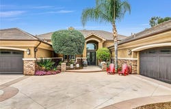 2480 Oak Avenue, Corona, CA 92882