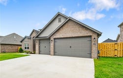 1808 Charles  ST, Pea Ridge, AR 72751