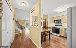 117 KINGSTON BOULEVARD, HAMILTON, NJ 08690