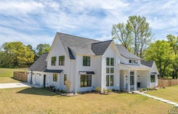 8308 Greenhead Drive, Texarkana, TX 75503