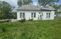121 E Truman Street, Marceline, MO 64658