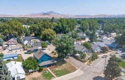 424 E 3 Rd, Emmett, ID 83617
