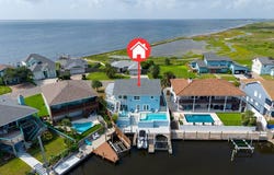 300 Bayview, Aransas Pass, TX 78336