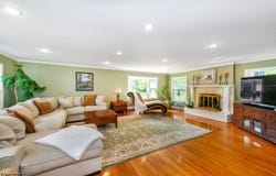 47 Robin Hood Way, Wayne Twp., NJ 07470-5427