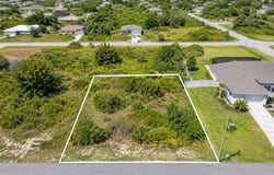 3114 24th Street SW, Lehigh Acres, FL 33976
