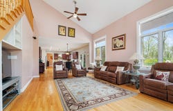 25909 N Arrowhead Drive, Mundelein, IL 60060