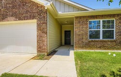 421 Starboard Drive, Crowley, TX 76036