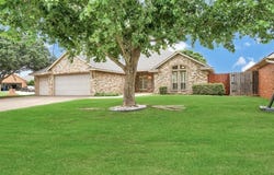 3405 Wendy Lane, Altus, OK 73521