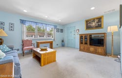 5 Utah Drive, Matawan, NJ 07747