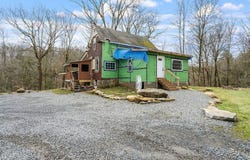 1016 Langley Road, Florida, NY 12010