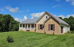 2392 Mt Zion Rd, Woodlawn, VA 24381