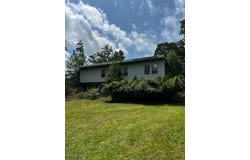 1565 Amwell Rd, Franklin Twp., NJ 08873-2877