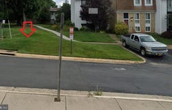 BLAKE LN/BLAKE LN SERVICE RD, FAIRFAX, VA 22031