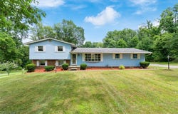 1200 Kenyon Avenue SW, Massillon, OH 44647