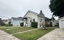 711 S 8th Avenue, Alpena, MI 49707