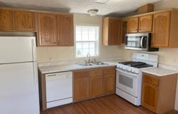 230 Main Street, Yalesville, CT 06492