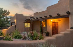 3 Tierra Madre, El Prado, NM 87529