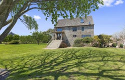 400 Jobs Lane, Bridgehampton, NY 11932