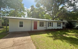 203 Highland St, Dothan, AL 36301