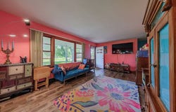 1930 NW 35th ST, Topeka, KS 66618